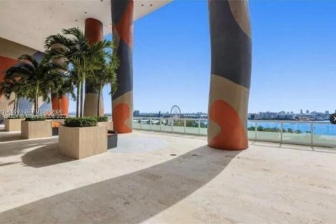 Купить кондоминиум в Майами, Флорида 40.51м2, № 2049035 - фото 13