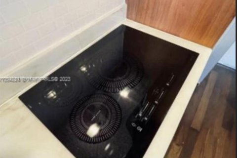 Купить кондоминиум в Майами, Флорида 40.51м2, № 2049035 - фото 5