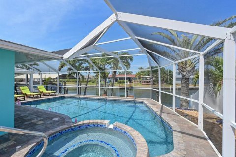House in Bradenton, Florida 3 bedrooms, 158.77 sq.m. № 1630704 - photo 27