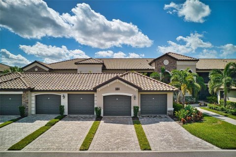 Condo in Bradenton, Florida, 2 bedrooms in LAKEWOOD NATIONAL  № 1780518 - photo 30