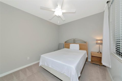 Condo in Bradenton, Florida, 2 bedrooms in LAKEWOOD NATIONAL  № 1780518 - photo 21