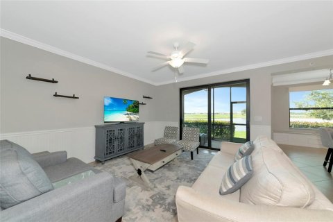 Condo in Bradenton, Florida, 2 bedrooms in LAKEWOOD NATIONAL  № 1780518 - photo 11