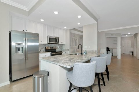 Condo in Bradenton, Florida, 2 bedrooms in LAKEWOOD NATIONAL  № 1780518 - photo 5