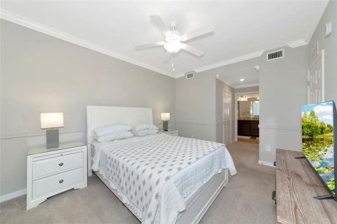 Condo in Bradenton, Florida, 2 bedrooms in LAKEWOOD NATIONAL  № 1780518 - photo 14