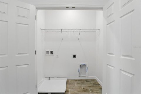 Townhouse in Apopka, Florida 4 bedrooms, 169.55 sq.m. № 1817470 - photo 6