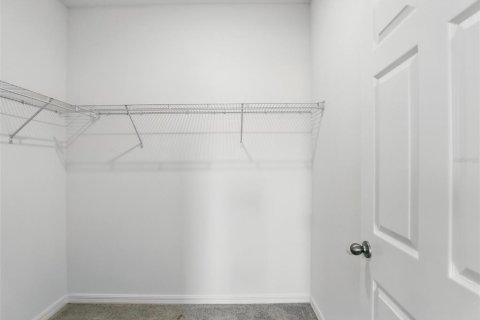 Townhouse in Apopka, Florida 4 bedrooms, 169.55 sq.m. № 1817470 - photo 12