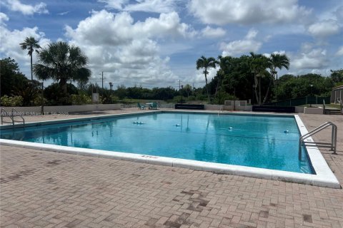 Copropriété à vendre à Lauderhill, Floride: 1 chambre, 72.74 m2 № 1957964 - photo 4