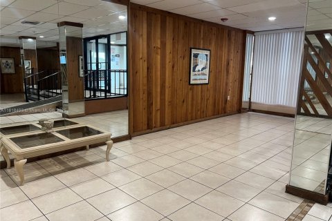 Copropriété à vendre à Lauderhill, Floride: 1 chambre, 72.74 m2 № 1957964 - photo 16