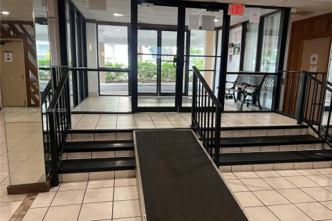 Copropriété à vendre à Lauderhill, Floride: 1 chambre, 72.74 m2 № 1957964 - photo 15