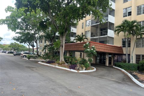 Copropriété à vendre à Lauderhill, Floride: 1 chambre, 72.74 m2 № 1957964 - photo 18