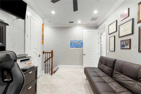 Villa ou maison à vendre à Tampa, Floride: 4 chambres, 400.78 m2 № 2167101 - photo 14