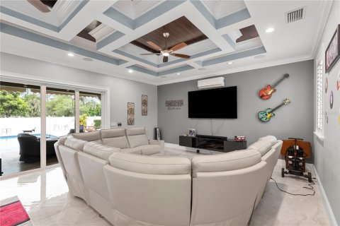 Villa ou maison à vendre à Tampa, Floride: 4 chambres, 400.78 m2 № 2167101 - photo 19