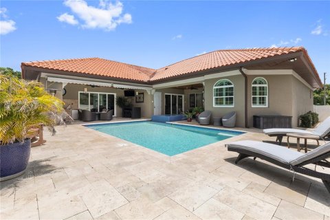 Villa ou maison à vendre à Tampa, Floride: 4 chambres, 400.78 m2 № 2167101 - photo 5