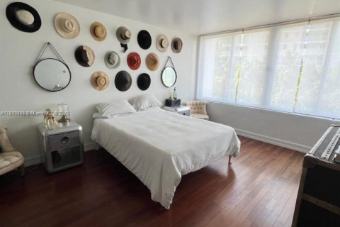 Copropriété à louer à Miami Beach, Floride: 2 chambres, 111.2 m2 № 1768449 - photo 7
