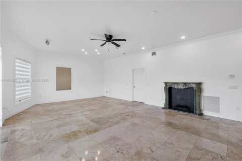 Купить кондоминиум в Лайтхаус-Пойнт, Флорида 2 спальни, 167.22м2, № 1966120 - фото 12