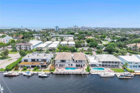 Купить кондоминиум в Лайтхаус-Пойнт, Флорида 2 спальни, 167.22м2, № 1966120 - фото 7