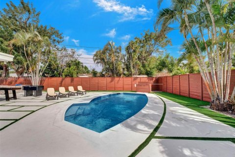 Casa en venta en Fort Lauderdale, Florida, 3 dormitorios, 130.43 m2 № 2001454 - foto 27