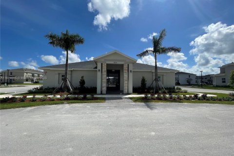 Adosado en venta en Homestead, Florida, 3 dormitorios, 159.05 m2 № 1980315 - foto 11