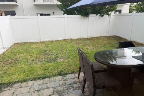 Adosado en venta en Homestead, Florida, 3 dormitorios, 159.05 m2 № 1980315 - foto 4