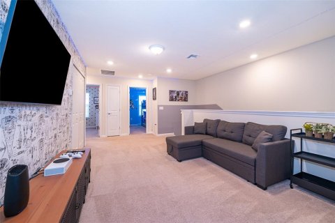 Townhouse in Davenport, Florida 5 bedrooms, 212.1 sq.m. № 1539307 - photo 20