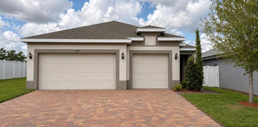 Villa ou maison à Davenport, Floride 4 chambres, 177.44 m2 № 2333798
