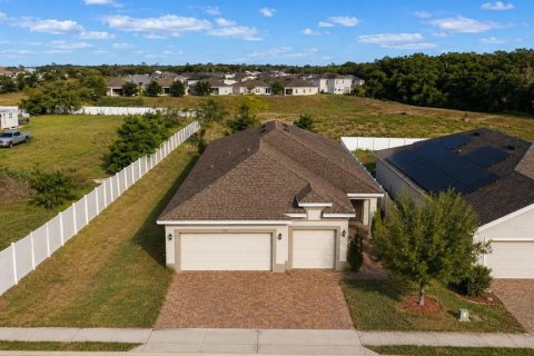 Villa ou maison à vendre à Davenport, Floride: 4 chambres, 177.44 m2 № 2333798 - photo 4