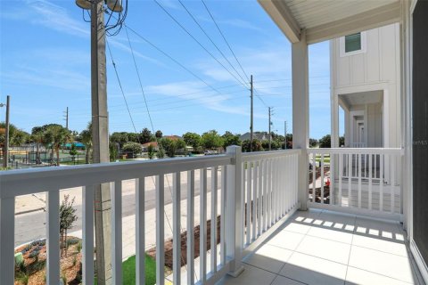 Townhouse in Jacksonville Beach, Florida 4 bedrooms, 212.56 sq.m. № 1793277 - photo 10