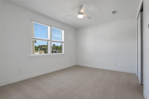 Townhouse in Jacksonville Beach, Florida 4 bedrooms, 212.56 sq.m. № 1793277 - photo 27