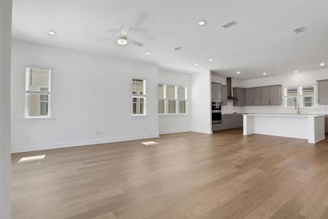 Townhouse in Jacksonville Beach, Florida 4 bedrooms, 212.56 sq.m. № 1793277 - photo 7