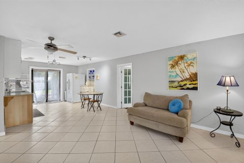 Купить виллу или дом в Делрей-Бич, Флорида 3 спальни, 104.05м2, № 1972590 - фото 8