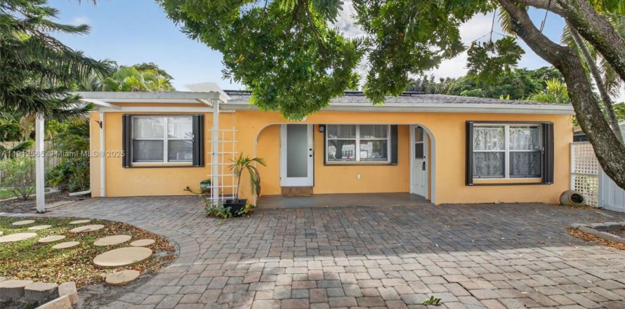 Дом в Делрей-Бич, Флорида 3 спальни, 104.05м2 № 1972590