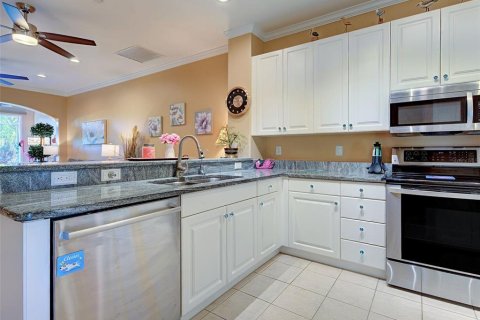Villa ou maison à vendre à Venice, Floride: 2 chambres, 130.25 m2 № 2432707 - photo 6