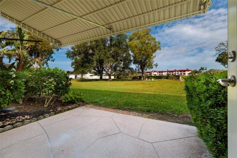 Copropriété à vendre à Saint Petersburg, Floride: 2 chambres, 87.79 m2 № 2213564 - photo 26