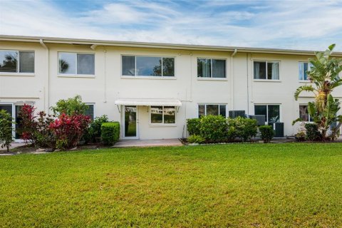 Copropriété à vendre à Saint Petersburg, Floride: 2 chambres, 87.79 m2 № 2213564 - photo 25