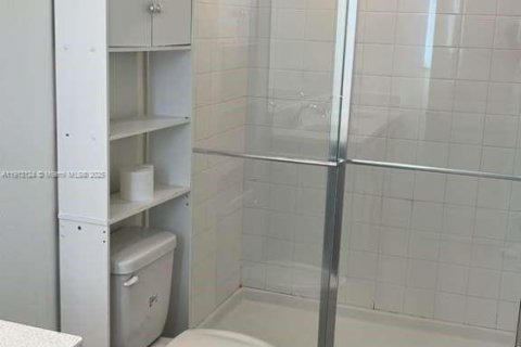 Townhouse in Fort Myers, Florida 3 bedrooms № 2035857 - photo 21