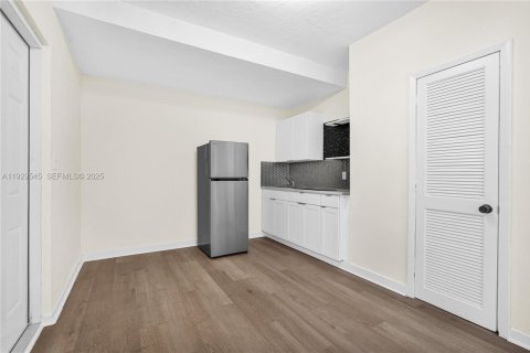 Снять в аренду виллу или дом в Майами, Флорида 159.33м2, № 1989934 - фото 6