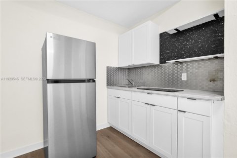 Снять в аренду виллу или дом в Майами, Флорида 159.33м2, № 1989934 - фото 4