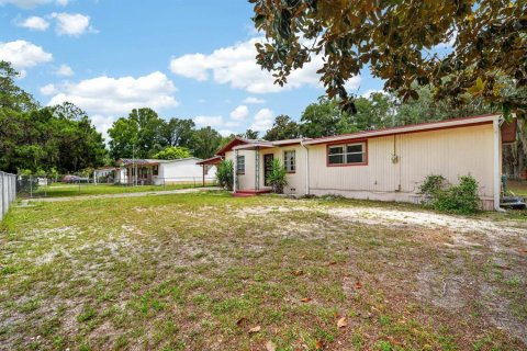 House in San Mateo, Florida 3 bedrooms, 140.84 sq.m. № 2149548 - photo 6