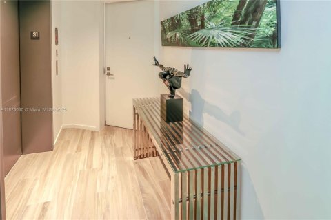 Condominio en venta en Miami, Florida, 1 dormitorio, 78.87 m2 № 1940208 - foto 25