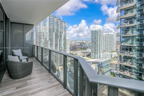 Condominio en venta en Miami, Florida, 1 dormitorio, 78.87 m2 № 1940208 - foto 26
