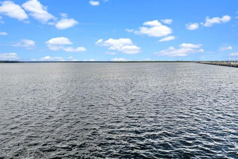 Casa en venta en Oviedo, Florida, 3 dormitorios, 238.2 m2 № 1902263 - foto 10