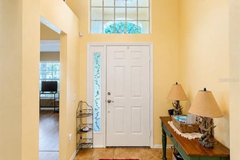 House in New Port Richey, Florida 4 bedrooms, 166.85 sq.m. № 2238351 - photo 5