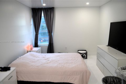 Купить кондоминиум в Майами, Флорида 2 спальни, 84.91м2, № 2017992 - фото 7