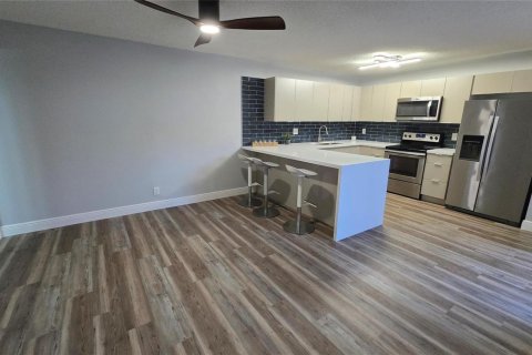 Adosado en venta en Davie, Florida, 2 dormitorios, 139.35 m2 № 2077837 - foto 5