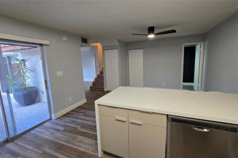 Adosado en venta en Davie, Florida, 2 dormitorios, 139.35 m2 № 2077837 - foto 15