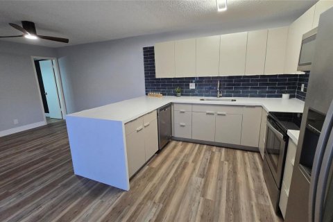 Adosado en venta en Davie, Florida, 2 dormitorios, 139.35 m2 № 2077837 - foto 10