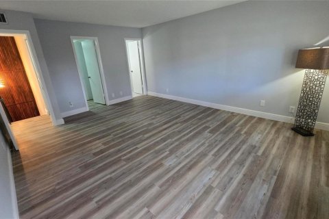 Adosado en venta en Davie, Florida, 2 dormitorios, 139.35 m2 № 2077837 - foto 22