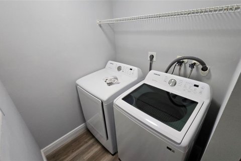 Adosado en venta en Davie, Florida, 2 dormitorios, 139.35 m2 № 2077837 - foto 17