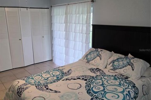 Condo in Sun City Center, Florida, 1 bedroom  № 1907386 - photo 17