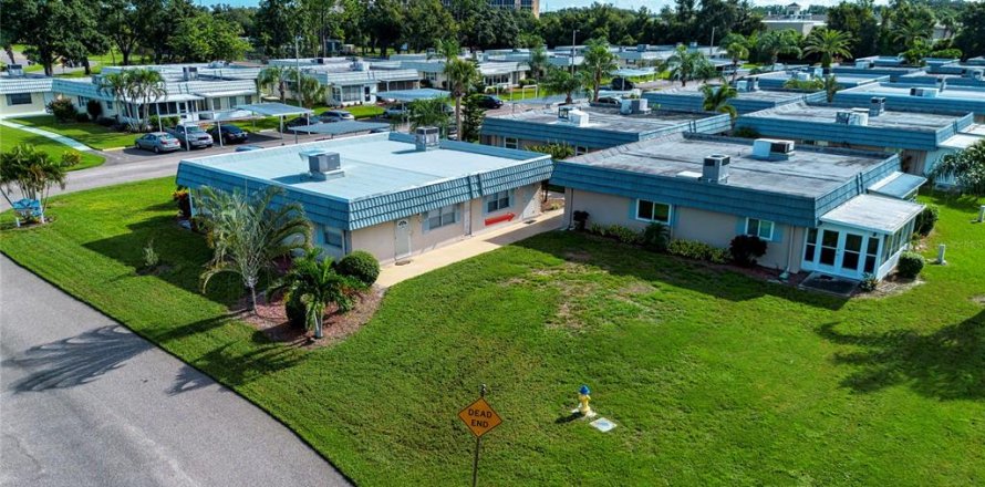 Condo in Sun City Center, Florida, 1 bedroom  № 1907386